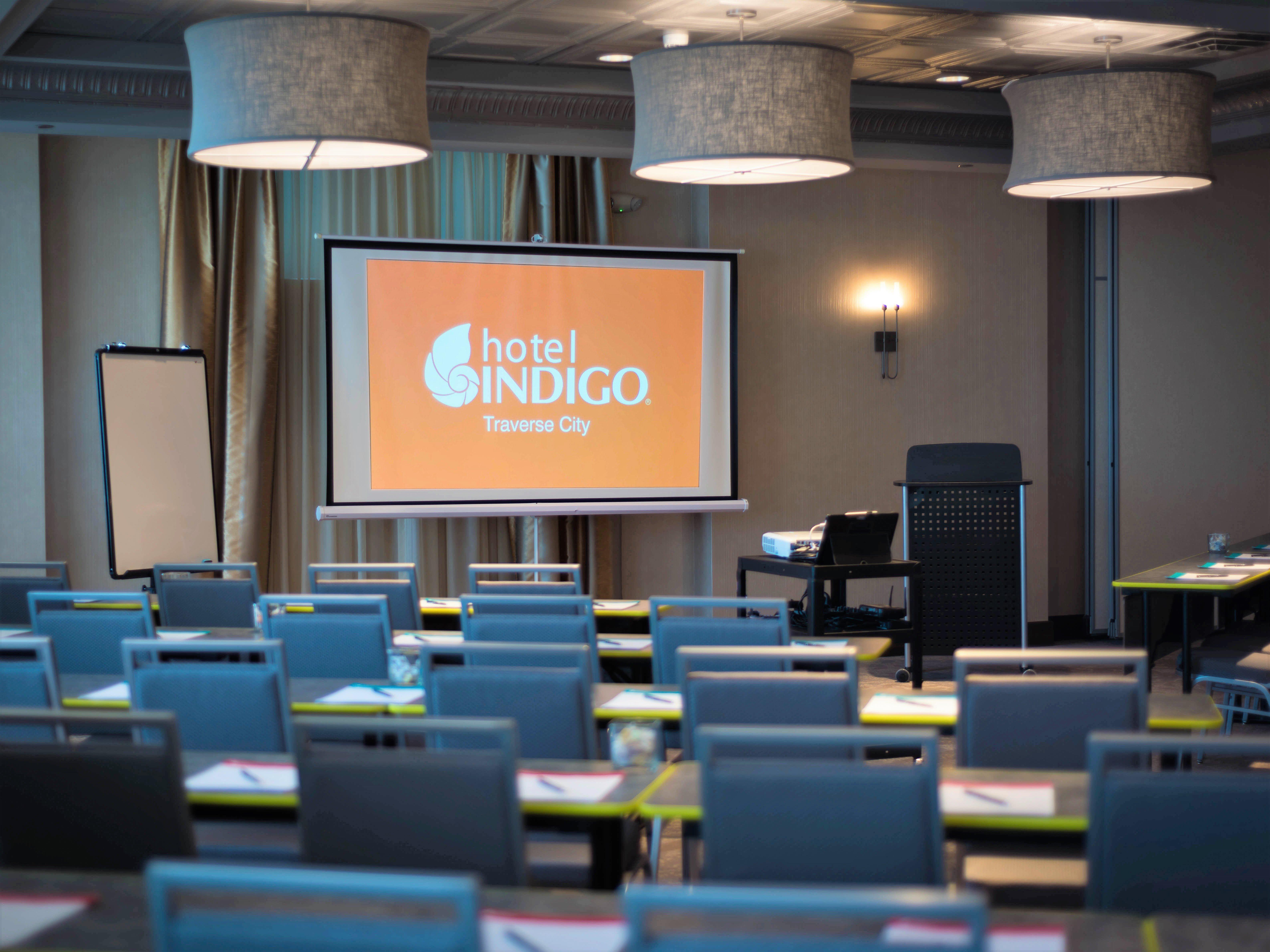 Hotel Indigo Traverse City By Ihg Exterior foto