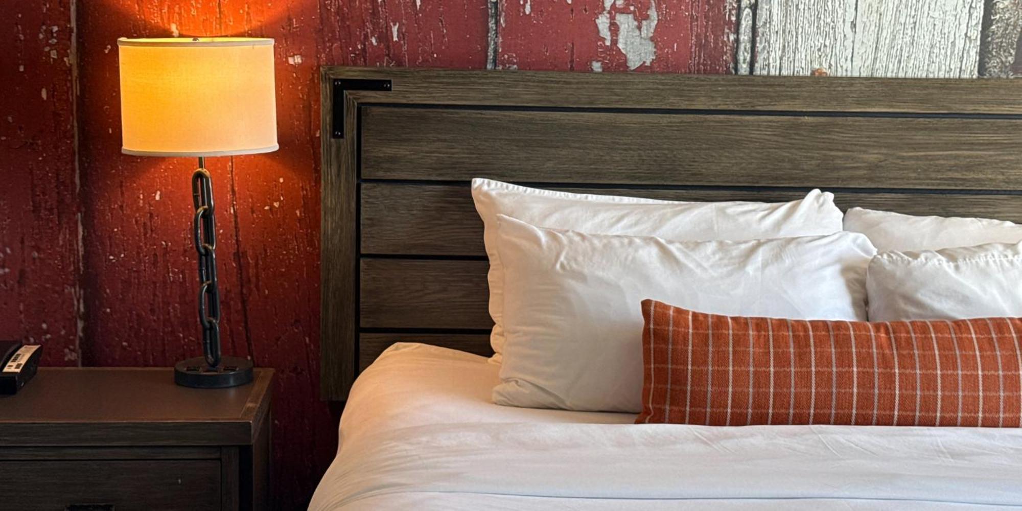 Hotel Indigo Traverse City By Ihg Exterior foto