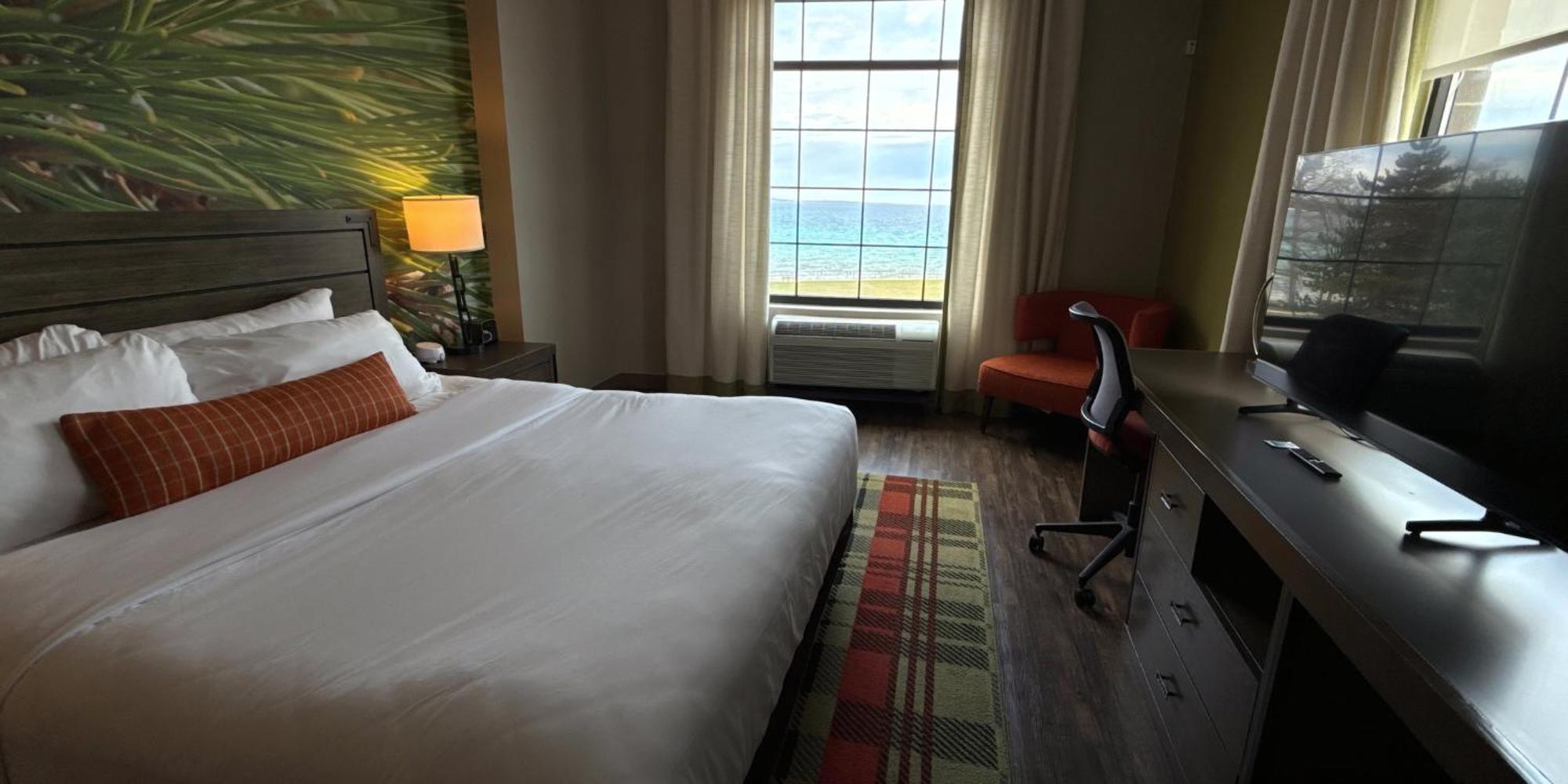Hotel Indigo Traverse City By Ihg Exterior foto